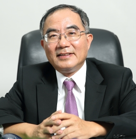 Dr. Wen-Chang Chen